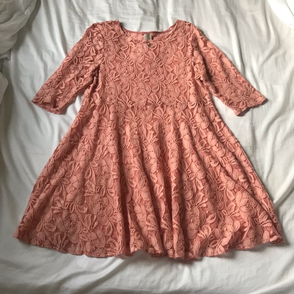Free People Dresses & Skirts - Free People Pink Lacey 3/4 Length Sleeve Dress